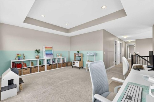 9 Legacy Lane Se, Calgary, AB - Indoor