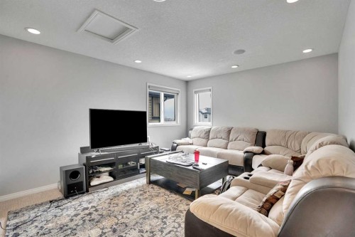 148 Savanna Close Ne, Calgary, AB - Indoor Photo Showing Living Room