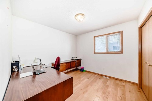 223 Hawkstone Close Nw, Calgary, AB - Indoor Photo Showing Office