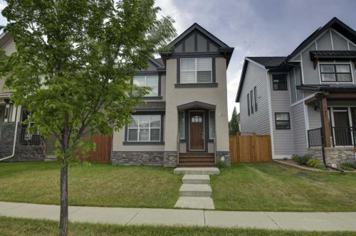 195 Masters Avenue Se, Calgary, AB - Outdoor With Facade