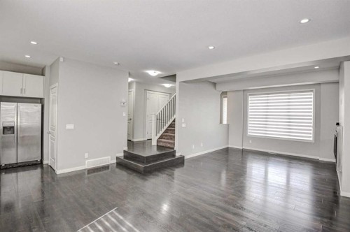 195 Masters Avenue Se, Calgary, AB - Indoor Photo Showing Other Room