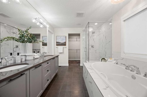225 West Grove Way Sw, Calgary, AB - Indoor Photo Showing Bathroom