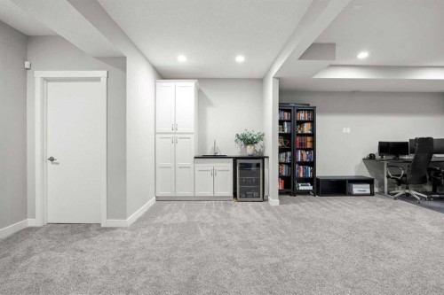 225 West Grove Way Sw, Calgary, AB - Indoor