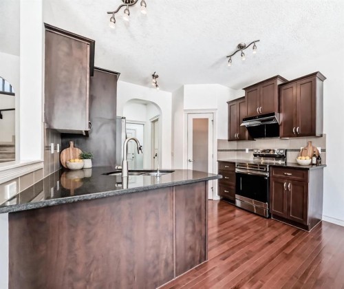 66 Sage Valley Manor Nw, Calgary, AB - Indoor Photo Showing Kitchen With Upgraded Kitchen