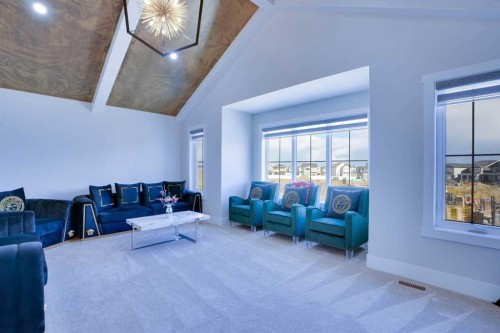 132 Belvedere Drive Se, Calgary, AB - Indoor