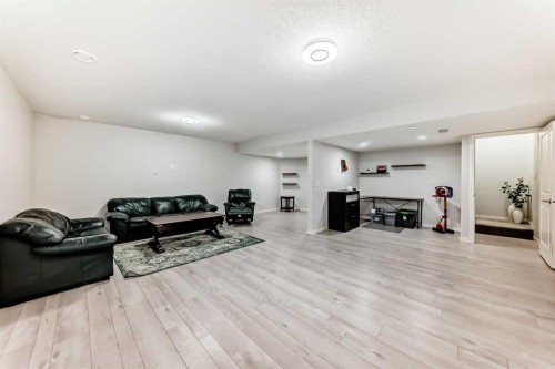 54 Seton Manor Se, Calgary, AB - Indoor