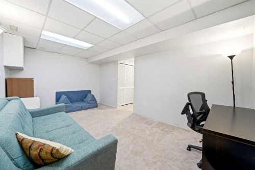 773 Kingsmere Crescent Sw, Calgary, AB - Indoor Photo Showing Office