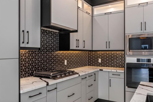 52 Lakes Estates Circle, Strathmore, AB - Indoor Photo Showing Kitchen