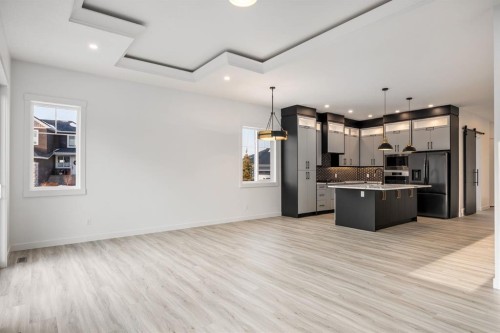 52 Lakes Estates Circle, Strathmore, AB - Indoor Photo Showing Kitchen