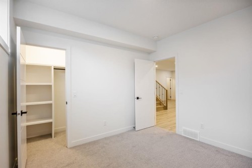 52 Lakes Estates Circle, Strathmore, AB - Indoor Photo Showing Other Room