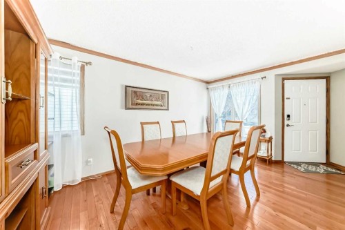 69 Applemont Place Se, Calgary, AB - Indoor Photo Showing Dining Room