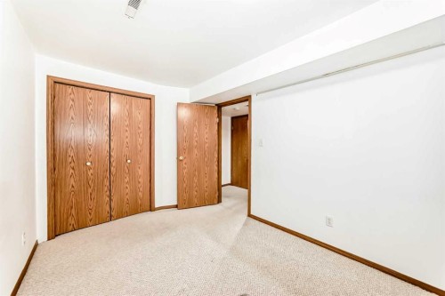 69 Applemont Place Se, Calgary, AB - Indoor Photo Showing Other Room