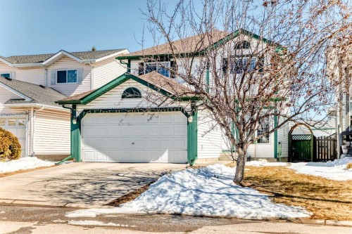 69 Applemont Place Se, Calgary, AB - Outdoor