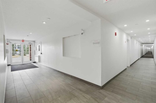 1117-99 Copperstone Park Se, Calgary, AB - Indoor Photo Showing Other Room