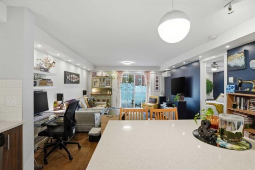 1117-99 Copperstone Park Se, Calgary, AB - Indoor