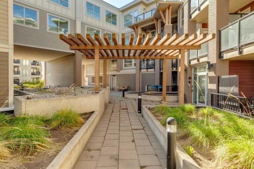 131-721 4 Street Ne, Calgary, AB - Outdoor