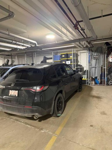 103-30 Mahogany Mews Se, Calgary, AB - Indoor Photo Showing Garage