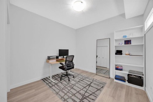 3404-200 Seton Circle Se, Calgary, AB - Indoor