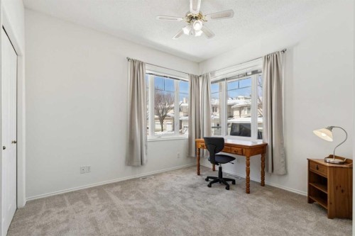40 Edgeridge Terrace Nw, Calgary, AB - Indoor Photo Showing Office