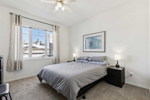 40 Edgeridge Terrace Nw, Calgary, AB - Indoor Photo Showing Bedroom