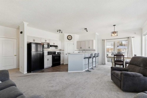 40 Edgeridge Terrace Nw, Calgary, AB - Indoor