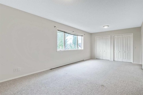 265 Somerside Park Sw, Calgary, AB - Indoor Photo Showing Other Room
