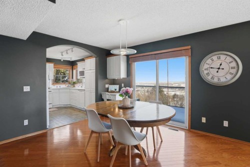 131 Edgebrook Circle Nw, Calgary, AB - Indoor Photo Showing Dining Room