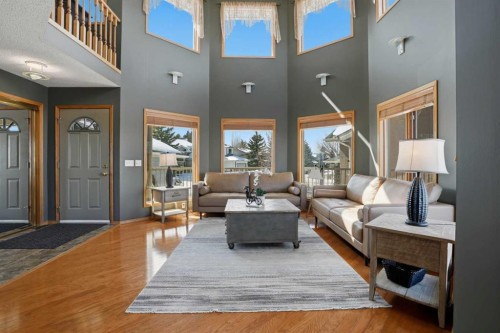 131 Edgebrook Circle Nw, Calgary, AB - Indoor Photo Showing Living Room