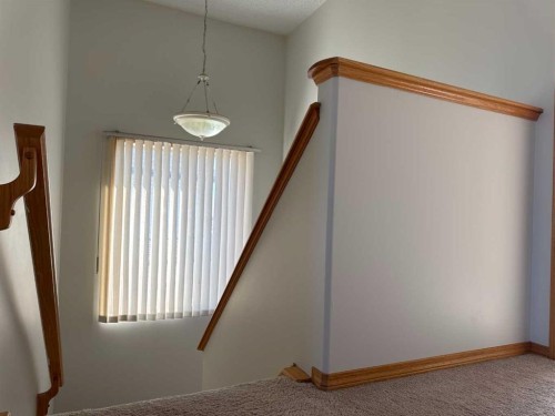 244 Los Alamos Place Ne, Calgary, AB - Indoor Photo Showing Other Room