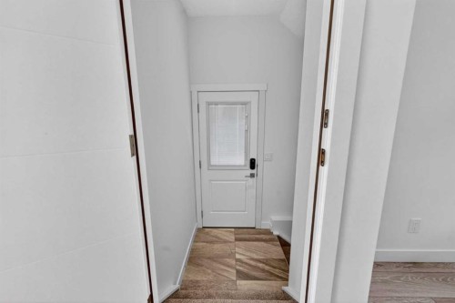 935 Regal Crescent Ne, Calgary, AB - Outdoor