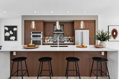 935 Regal Crescent Ne, Calgary, AB - Indoor Photo Showing Kitchen