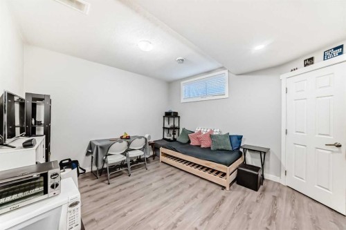 392 Redstone Drive Ne, Calgary, AB - Indoor