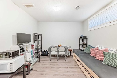 392 Redstone Drive Ne, Calgary, AB - Indoor