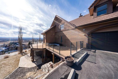39 Slopes Grove Sw, Calgary, AB - Outdoor With Exterior