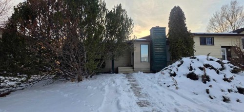 235 Fallswater Road Ne, Calgary, AB - Outdoor