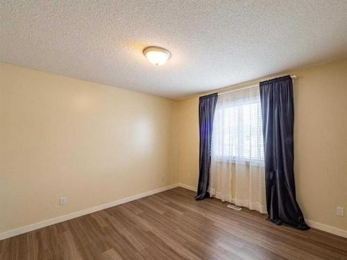 101 Westpoint Gardens, Calgary, AB - Indoor Photo Showing Other Room