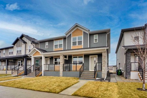 667 Wolf Willow Boulevard Se, Calgary, AB - Outdoor With Deck Patio Veranda With Facade