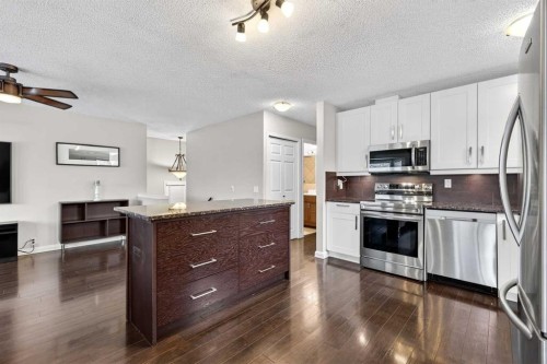 111 Sanderling Rise Nw, Calgary, AB - Indoor Photo Showing Kitchen With Stainless Steel Kitchen