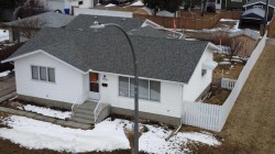 5321 43 Street Olds, AB T4H 1B6