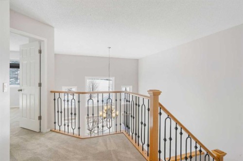 10 Arbour Stone Rise Nw, Calgary, AB - Indoor Photo Showing Other Room