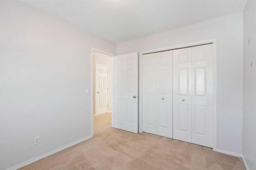 10 Arbour Stone Rise Nw, Calgary, AB - Indoor Photo Showing Other Room