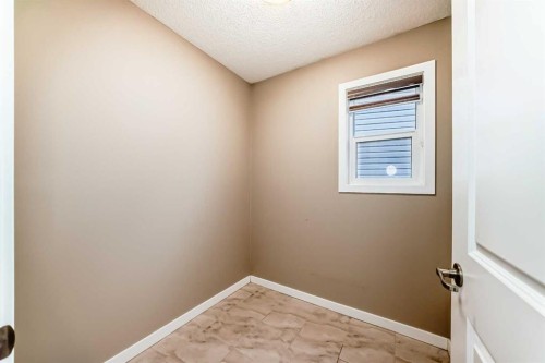 144 Auburn Glen Close Se, Calgary, AB - Indoor Photo Showing Other Room