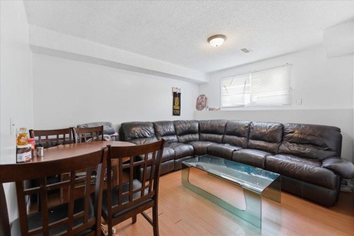 79 Fonda Drive Se, Calgary, AB - Indoor Photo Showing Living Room