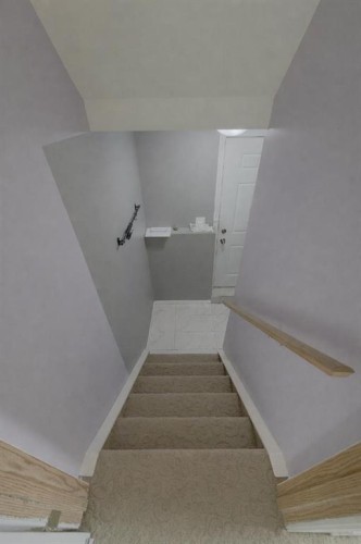 746 Martindale Boulevard Ne, Calgary, AB - Indoor Photo Showing Other Room