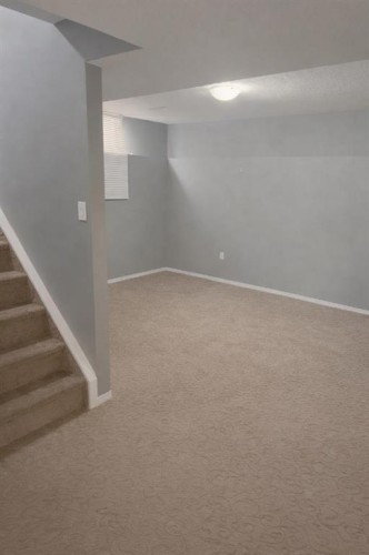 746 Martindale Boulevard Ne, Calgary, AB - Indoor Photo Showing Other Room