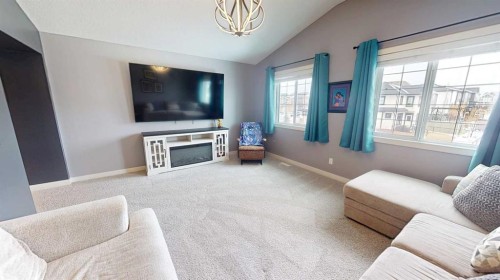 158 Ranch Road, Okotoks, AB - Indoor Photo Showing Living Room
