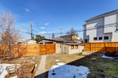 527 35A Street Nw, Calgary, AB - Outdoor