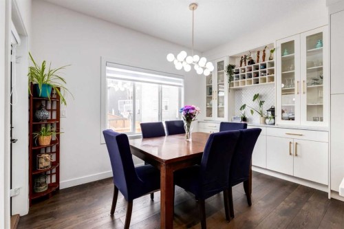 305 Kinniburgh Cove, Chestermere, AB - Indoor Photo Showing Dining Room