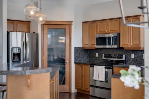 87 Prestwick Close Se, Calgary, AB - Indoor Photo Showing Kitchen With Stainless Steel Kitchen
