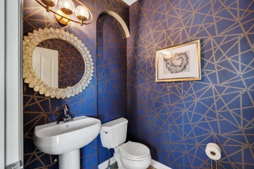 87 Prestwick Close Se, Calgary, AB - Indoor Photo Showing Bathroom